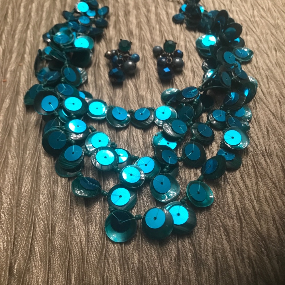 Teal Sequin Neckkace And Matching Earrings.